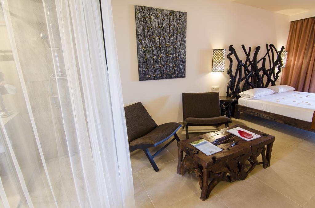 El Cortijo De Zahara By Qhotels 萨阿拉德洛斯阿图内斯 外观 照片